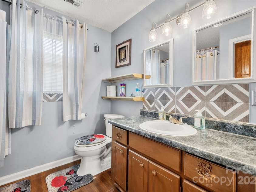 938 Lyndsey Brook Court, Lincolnton, NC 28092.  MLS# CAR4282551, YatesRealty ID 29945. 