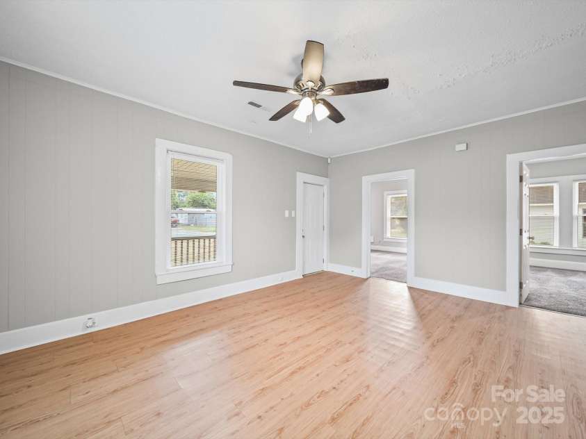 863 Old Charlotte Road, Concord, NC 28027.  MLS# CAR4272024, YatesRealty ID 29946. Laundry area
