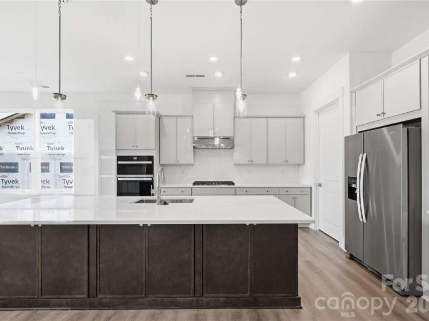 3679 Blue Pine Drive, Indian Land, SC 29707.  MLS# CAR4314020, YatesRealty ID 29947. Gourmet kitchen with 42