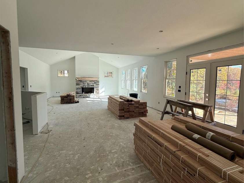 634 Hollybrook Drive, Flat Rock, NC 28731.  MLS# CAR4284666, YatesRealty ID 29949. 