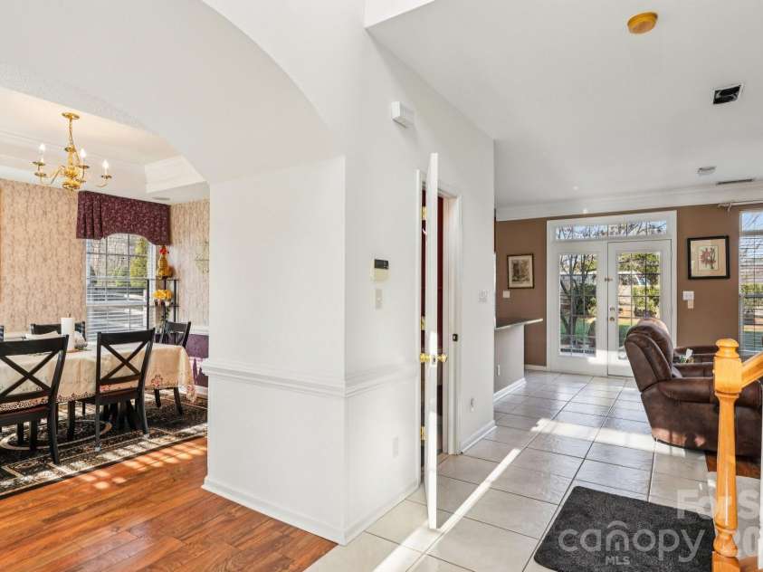9533 Autumn Applause Drive, Charlotte, NC 28277.  MLS# CAR4350814, YatesRealty ID 29949. 
