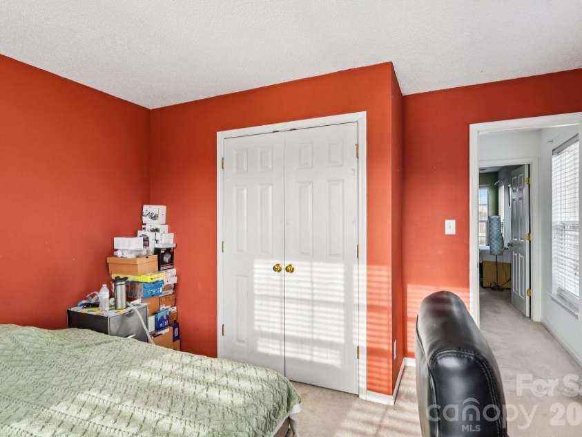 9533 Autumn Applause Drive, Charlotte, NC 28277.  MLS# CAR4350814, YatesRealty ID 29949. 