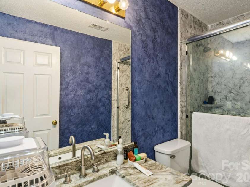 9533 Autumn Applause Drive, Charlotte, NC 28277.  MLS# CAR4350814, YatesRealty ID 29949. 