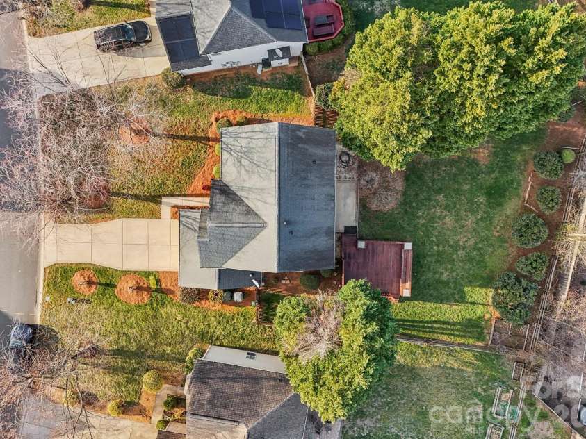 9533 Autumn Applause Drive, Charlotte, NC 28277.  MLS# CAR4350814, YatesRealty ID 29949. 