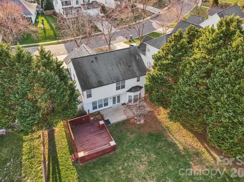 9533 Autumn Applause Drive, Charlotte, NC 28277.  MLS# CAR4350814, YatesRealty ID 29949. 