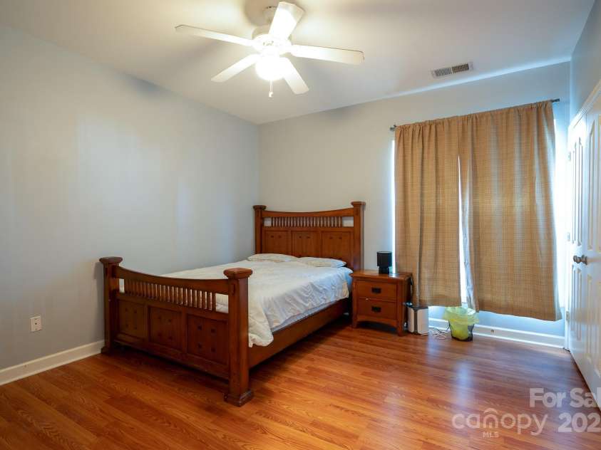 10614 Hill Point Court, Charlotte, NC 28262.  MLS# CAR4273711, YatesRealty ID 29950. 