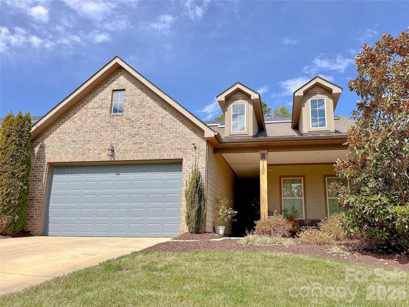 7139 Hanging Rock Court, Denver, NC 28037.  MLS# CAR4356136, YatesRealty ID 29950. 