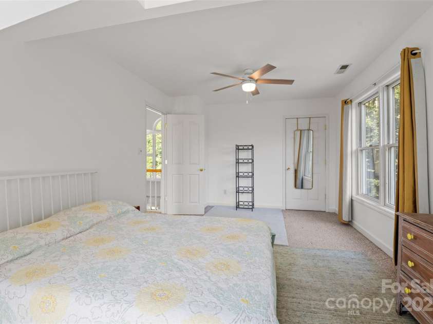 34 Anderson Road, Weaverville, NC 28787.  MLS# CAR4285652, YatesRealty ID 29953. 
