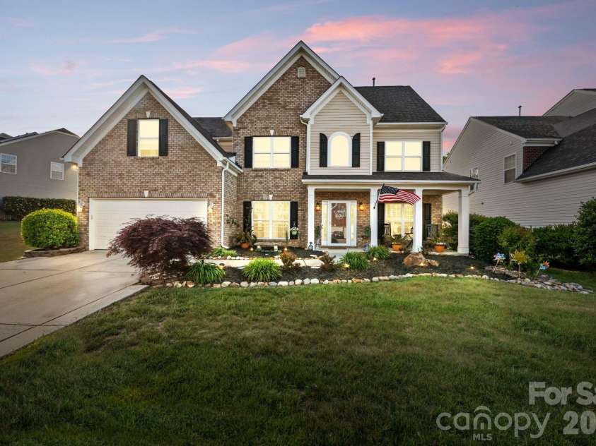 8423 Mossy Cup Trail, Harrisburg, NC 28075.  MLS# CAR4379976, YatesRealty ID 29954. 