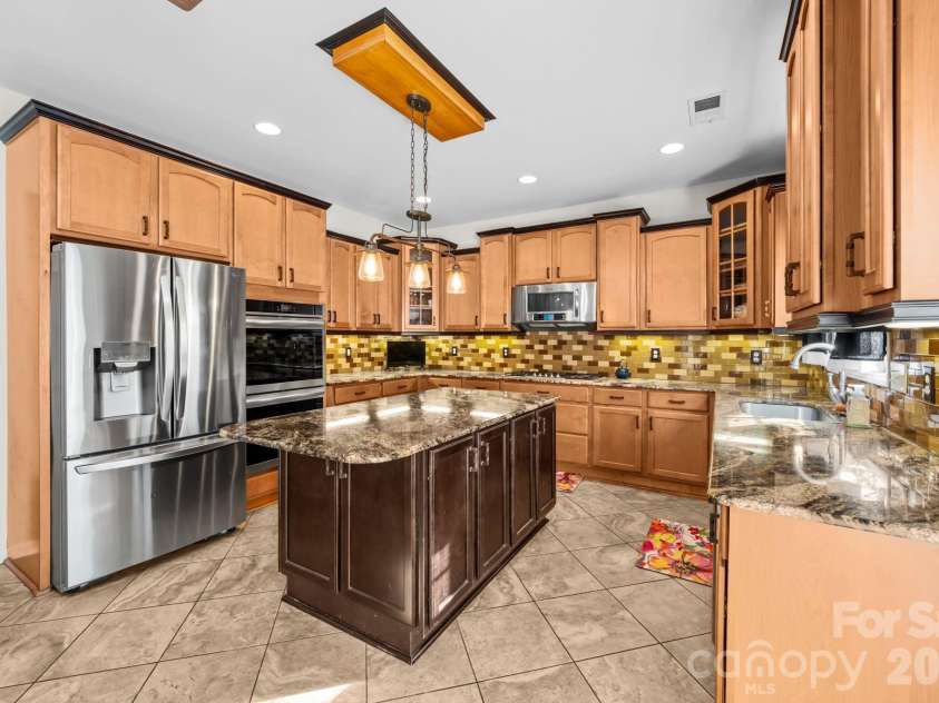 8423 Mossy Cup Trail, Harrisburg, NC 28075.  MLS# CAR4379976, YatesRealty ID 29954. 