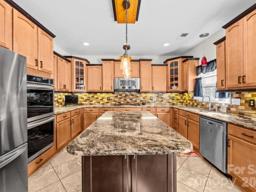 8423 Mossy Cup Trail, Harrisburg, NC 28075.  MLS# CAR4379976, YatesRealty ID 29954. 