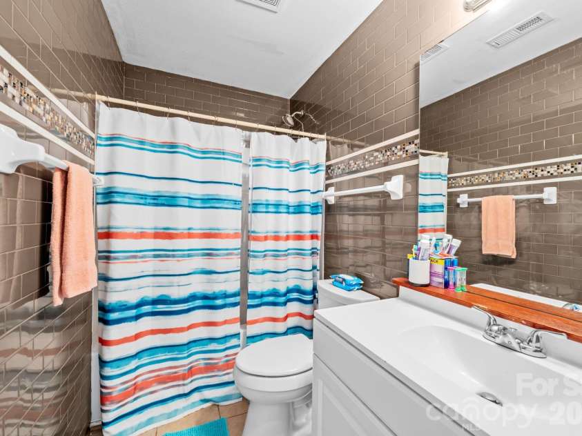 8423 Mossy Cup Trail, Harrisburg, NC 28075.  MLS# CAR4379976, YatesRealty ID 29954. 