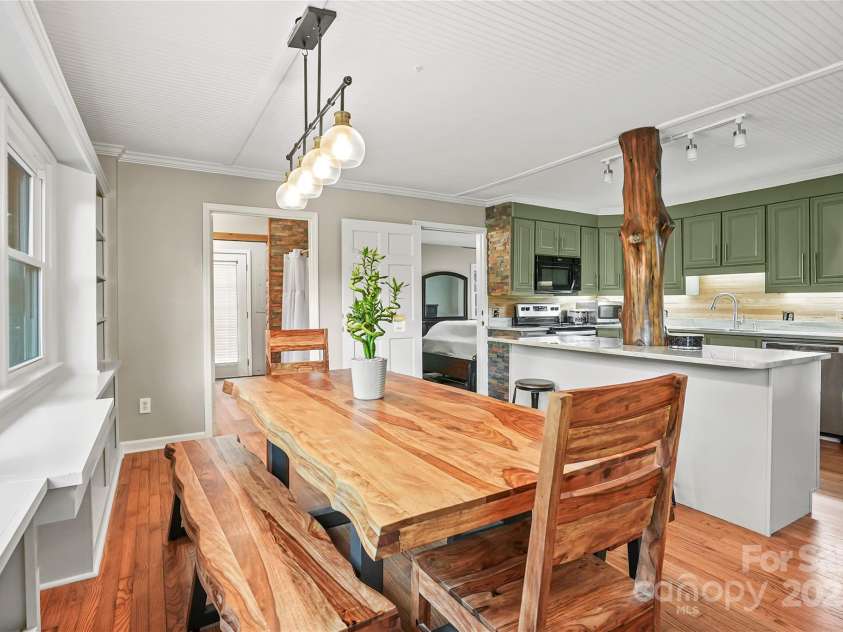 6836 Richland Road, Lenoir, NC 28645.  MLS# CAR4287290, YatesRealty ID 29955. 