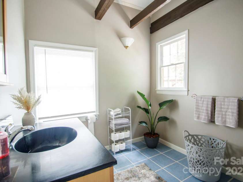 6836 Richland Road, Lenoir, NC 28645.  MLS# CAR4287290, YatesRealty ID 29955. 