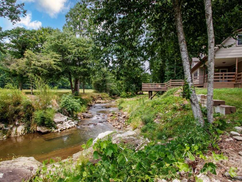 6836 Richland Road, Lenoir, NC 28645.  MLS# CAR4287290, YatesRealty ID 29955. 