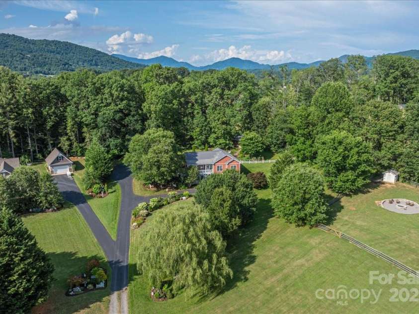 116 Dolata Lane, Waynesville, NC 28786.  MLS# CAR4281264, YatesRealty ID 29956. Privacy and peace