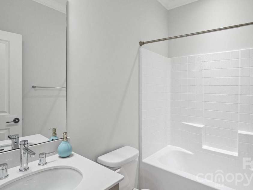 5149 Looking Glass Trail, Denver, NC 28037.  MLS# CAR4376712, YatesRealty ID 29956. 