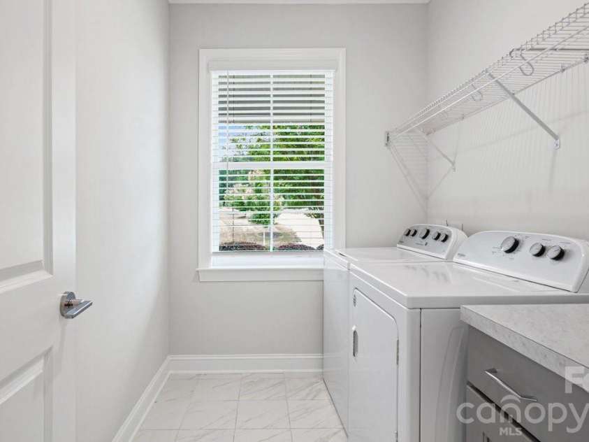 5149 Looking Glass Trail, Denver, NC 28037.  MLS# CAR4376712, YatesRealty ID 29956. 