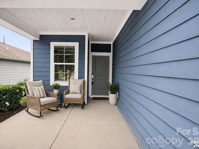 5149 Looking Glass Trail, Denver, NC 28037.  MLS# CAR4376712, YatesRealty ID 29956. Virtually Staged