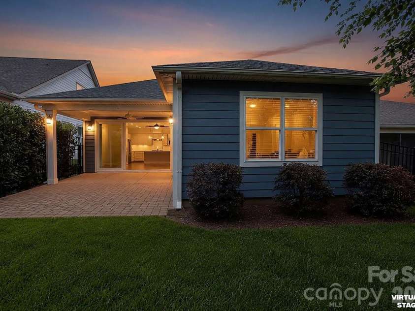 5149 Looking Glass Trail, Denver, NC 28037.  MLS# CAR4376712, YatesRealty ID 29956. Virtually Staged