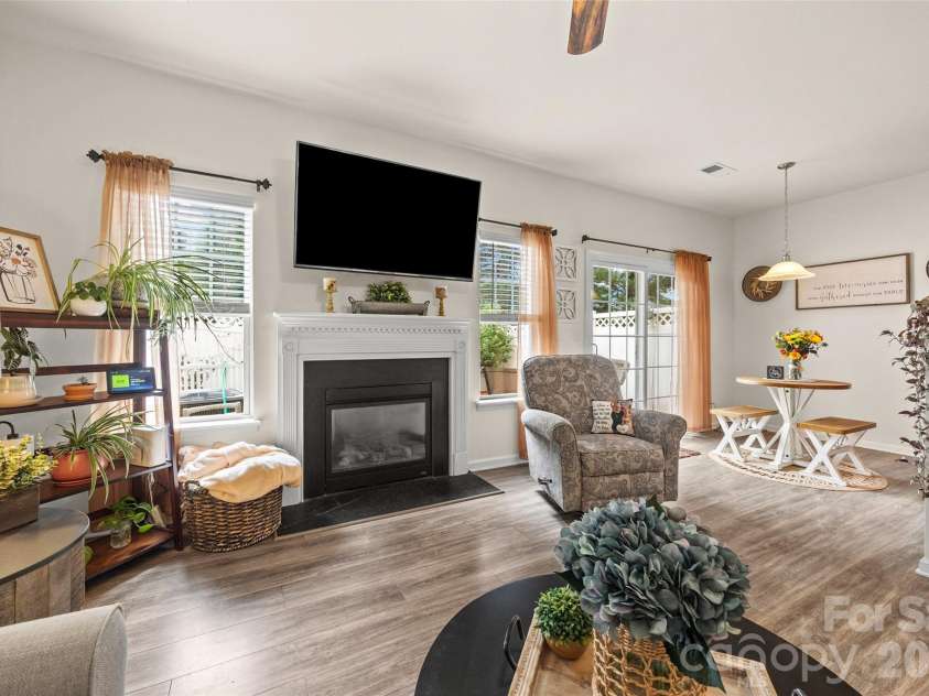 1435 Harpers Inlet Drive, Clover, SC 29710.  MLS# CAR4383521, YatesRealty ID 29957. 