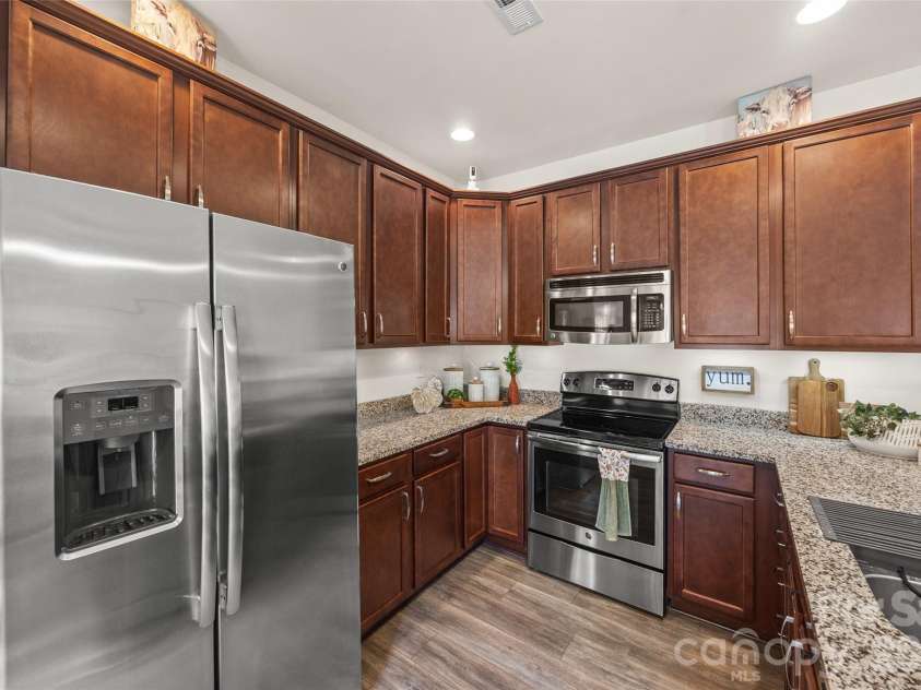 1435 Harpers Inlet Drive, Clover, SC 29710.  MLS# CAR4383521, YatesRealty ID 29957. 