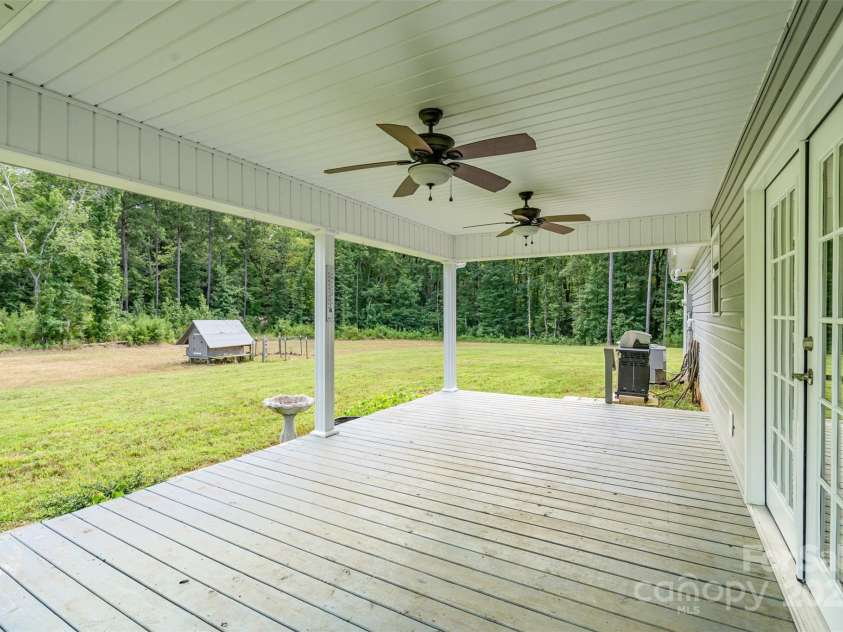 3601 Old Camden Highway, Heath Springs, SC 29058.  MLS# CAR4286476, YatesRealty ID 29958. 