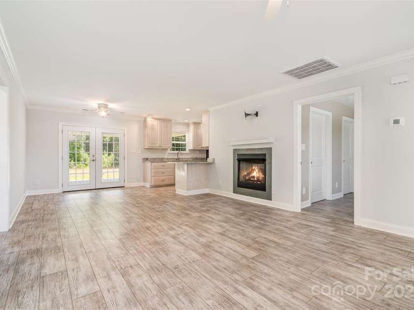 3601 Old Camden Highway, Heath Springs, SC 29058.  MLS# CAR4286476, YatesRealty ID 29958. Virtually enhanced fireplace