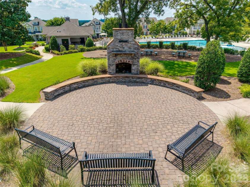 625 Amber Meadows Way, Tega Cay, SC 29708.  MLS# CAR4386072, YatesRealty ID 29959. 