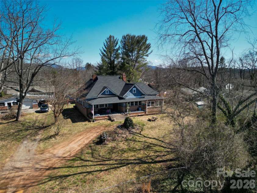 192 Brevard Road, Asheville, NC 28806.  MLS# CAR4354273, YatesRealty ID 2996. 