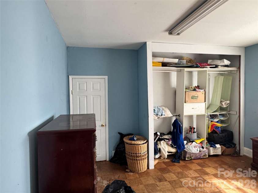 192 Brevard Road, Asheville, NC 28806.  MLS# CAR4354273, YatesRealty ID 2996. 