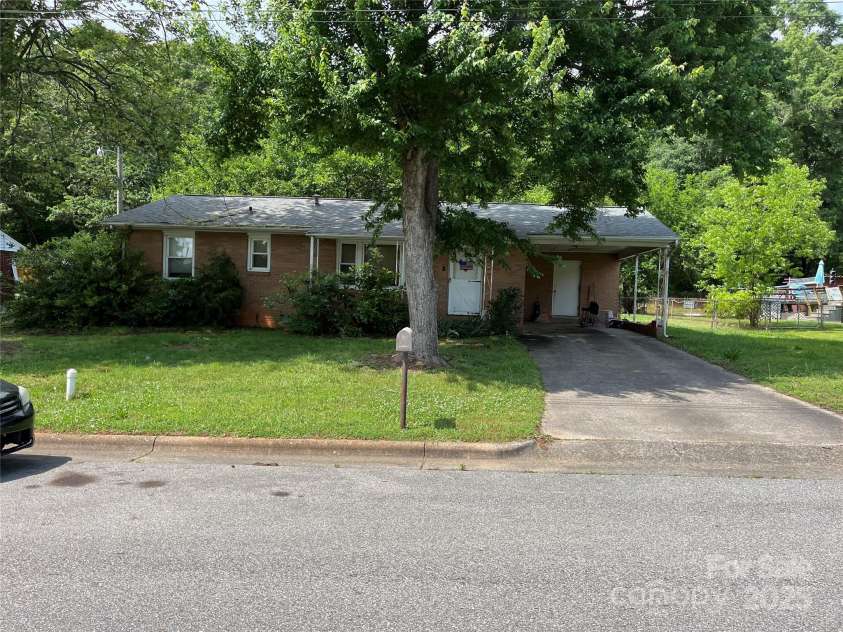 312 Fulton Street, Kings Mountain, NC 28086.  MLS# CAR4217734, YatesRealty ID 2996. 