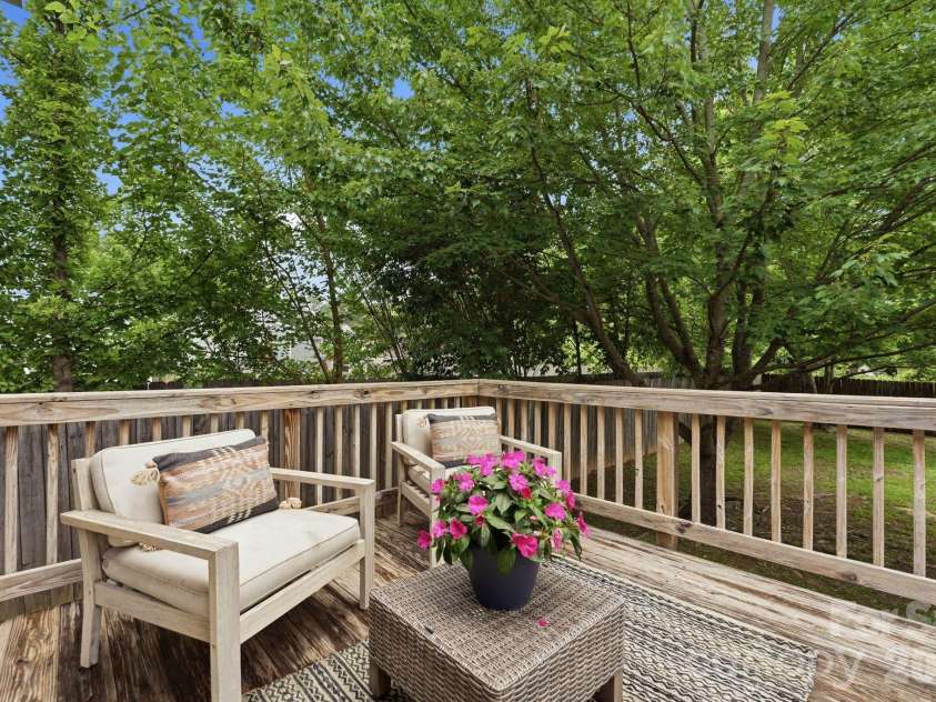 2906 Georgia Avenue, Charlotte, NC 28205.  MLS# CAR4387227, YatesRealty ID 29960. 
