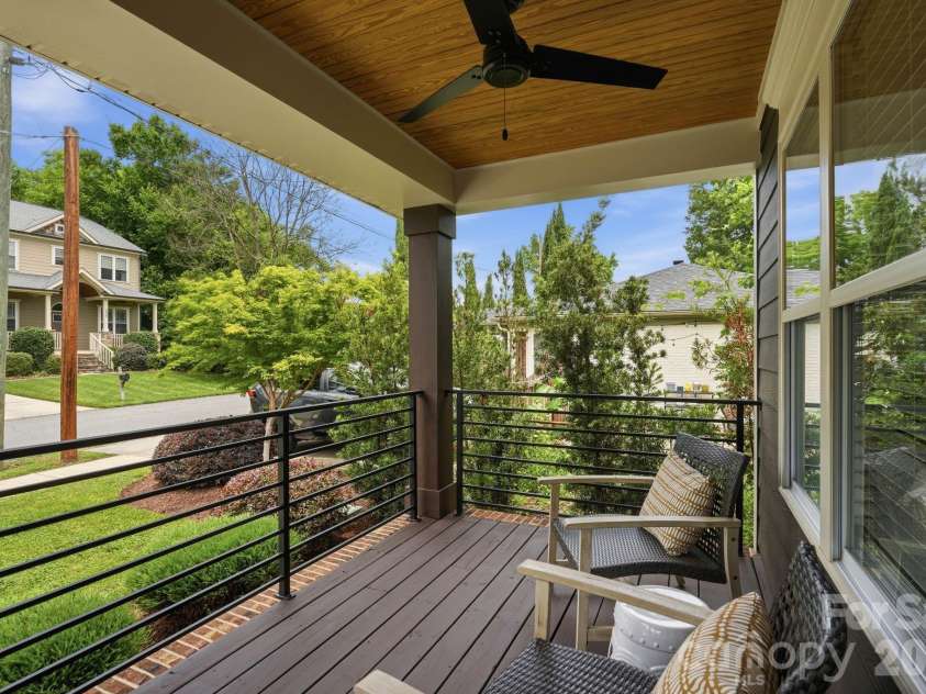 2906 Georgia Avenue, Charlotte, NC 28205.  MLS# CAR4387227, YatesRealty ID 29960. 