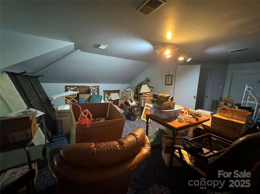 300 Blackmon Street, Bethune, SC 29009.  MLS# CAR4270167, YatesRealty ID 29960. 