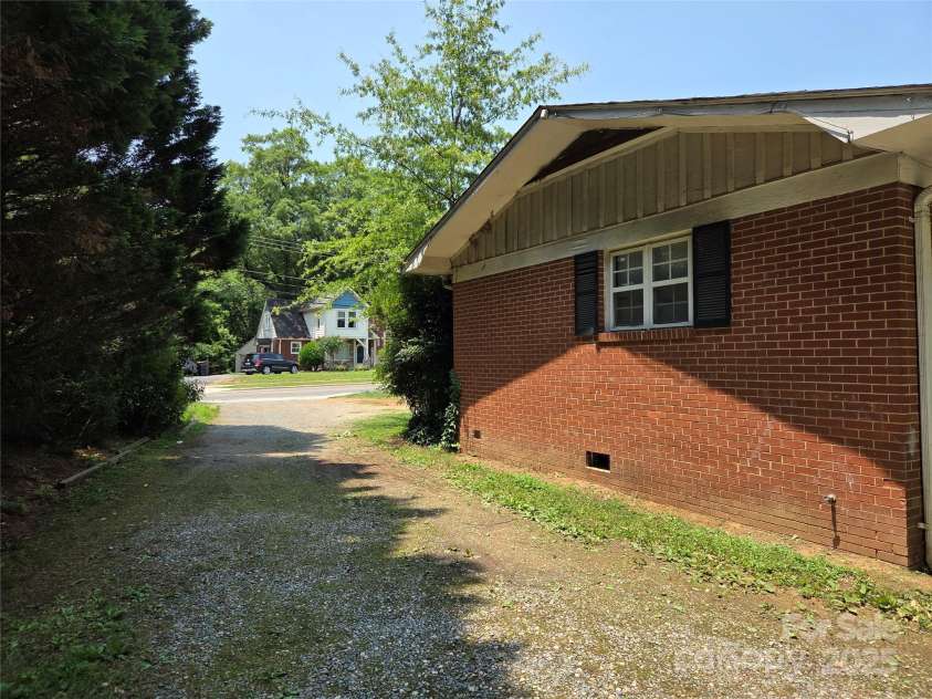 13612 Old Statesville Road, Huntersville, NC 28078.  MLS# CAR4267541, YatesRealty ID 29961. View towards road