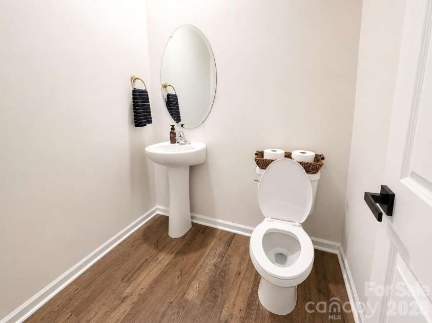 3646 Azalea Ridge Drive, Mount Holly, NC 28120.  MLS# CAR4388800, YatesRealty ID 29964. 