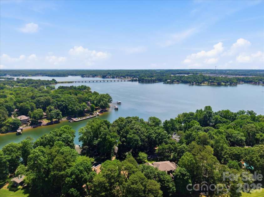 26 Honeysuckle Woods, Clover, SC 29710.  MLS# CAR4388817, YatesRealty ID 29965. 