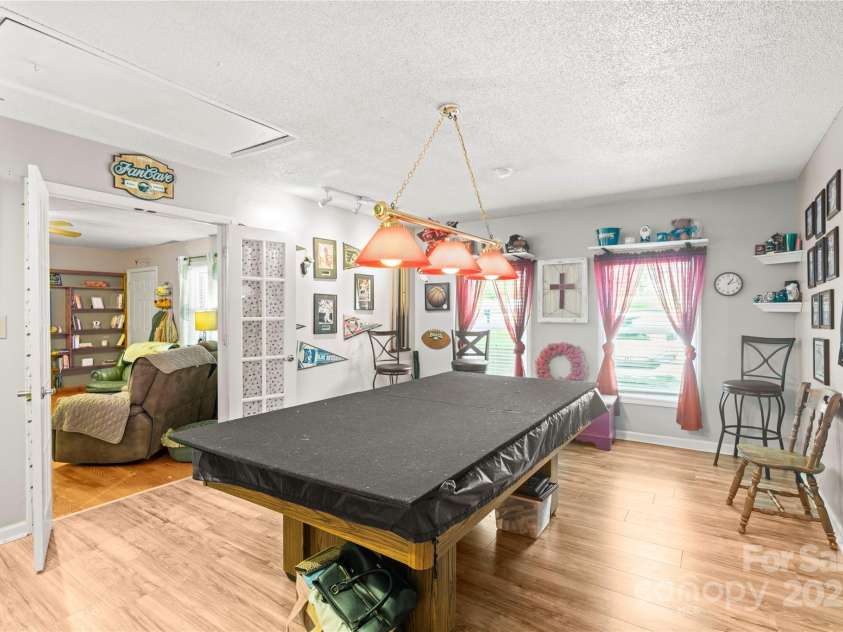 1994 Willow Ridge Street, Conover, NC 28613.  MLS# CAR4285184, YatesRealty ID 29966. 