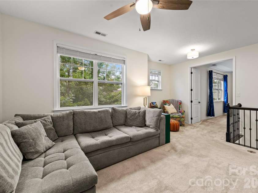 7202 Toxaway Lane, Charlotte, NC 28269.  MLS# CAR4389424, YatesRealty ID 29966. 