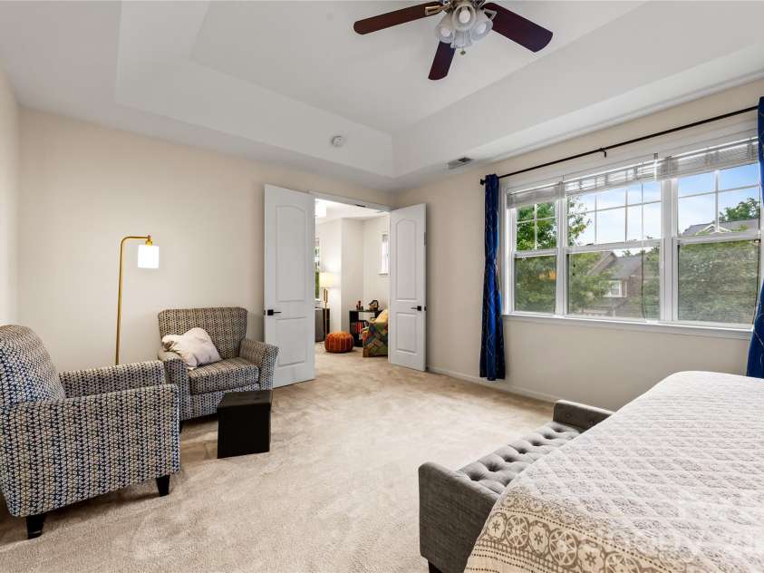 7202 Toxaway Lane, Charlotte, NC 28269.  MLS# CAR4389424, YatesRealty ID 29966. 