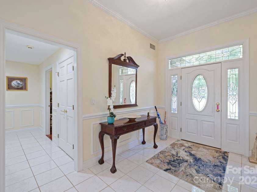 408 Emerald Bay Drive, Salisbury, NC 28146.  MLS# CAR4258311, YatesRealty ID 29967. 