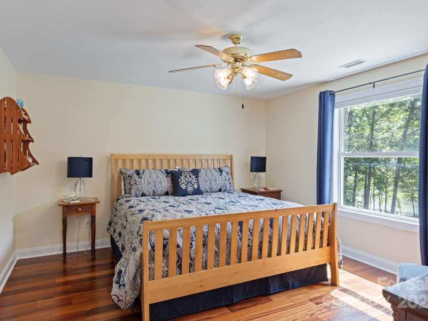 408 Emerald Bay Drive, Salisbury, NC 28146.  MLS# CAR4258311, YatesRealty ID 29967. 