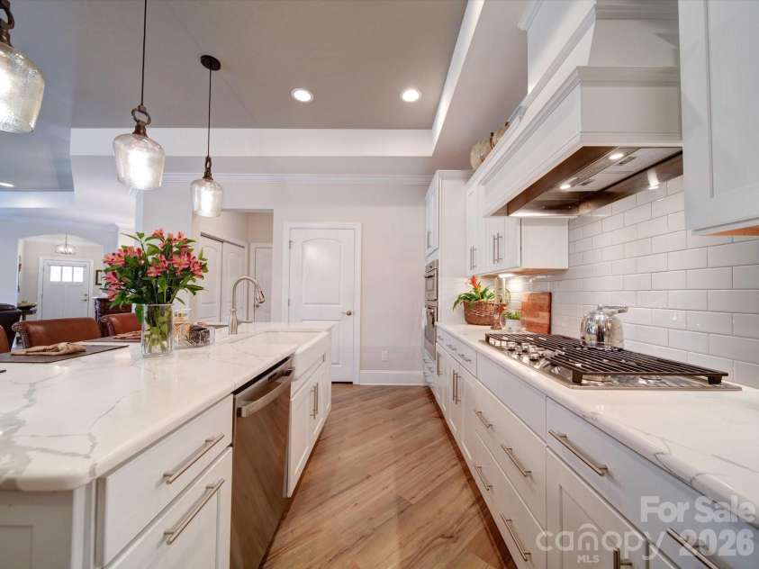 5218 Courtyard Lane, Belmont, NC 28012.  MLS# CAR4388792, YatesRealty ID 29967. 