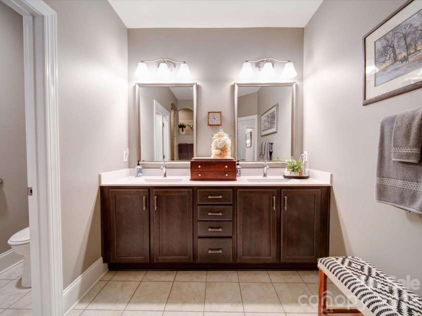 5218 Courtyard Lane, Belmont, NC 28012.  MLS# CAR4388792, YatesRealty ID 29967. 