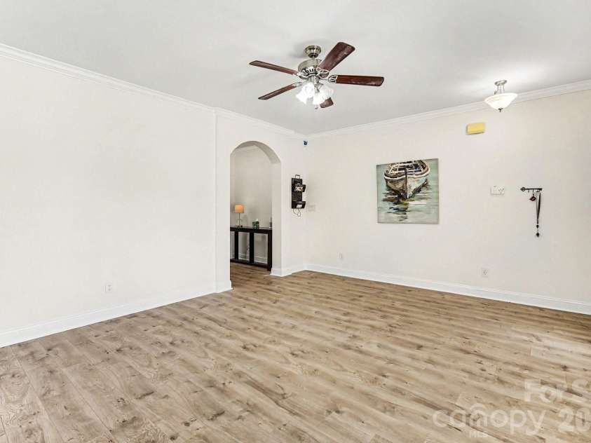 4704 Chantress Lane, Monroe, NC 28110.  MLS# CAR4389689, YatesRealty ID 29968. 