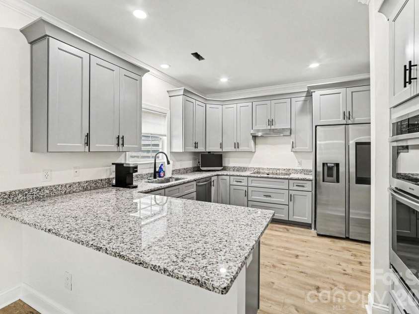 4704 Chantress Lane, Monroe, NC 28110.  MLS# CAR4389689, YatesRealty ID 29968. 