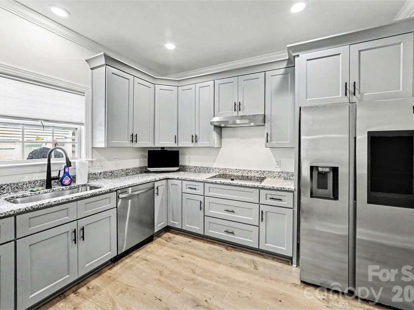 4704 Chantress Lane, Monroe, NC 28110.  MLS# CAR4389689, YatesRealty ID 29968. 