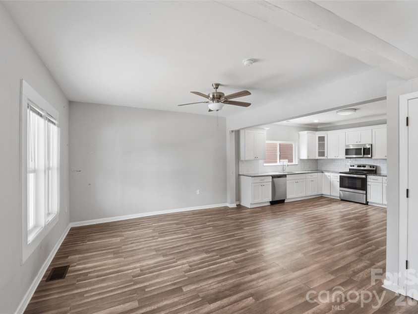 511 Johnson Street, Monroe, NC 28112.  MLS# CAR4388865, YatesRealty ID 29969. 