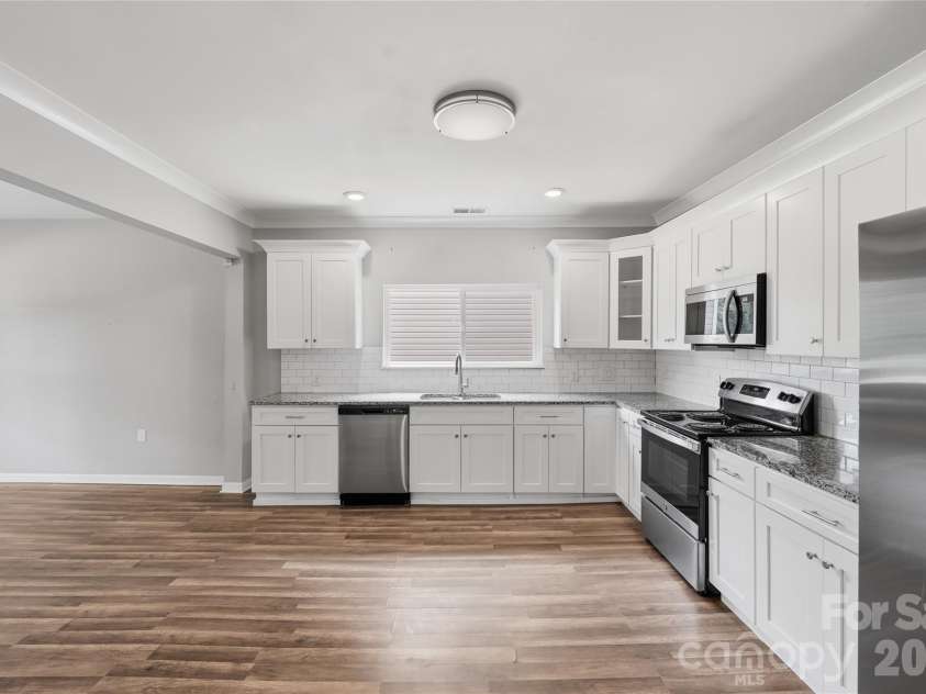 511 Johnson Street, Monroe, NC 28112.  MLS# CAR4388865, YatesRealty ID 29969. 